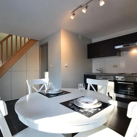 Modern Holiday Home In Florenville With Garden Chassepierre Exterior photo