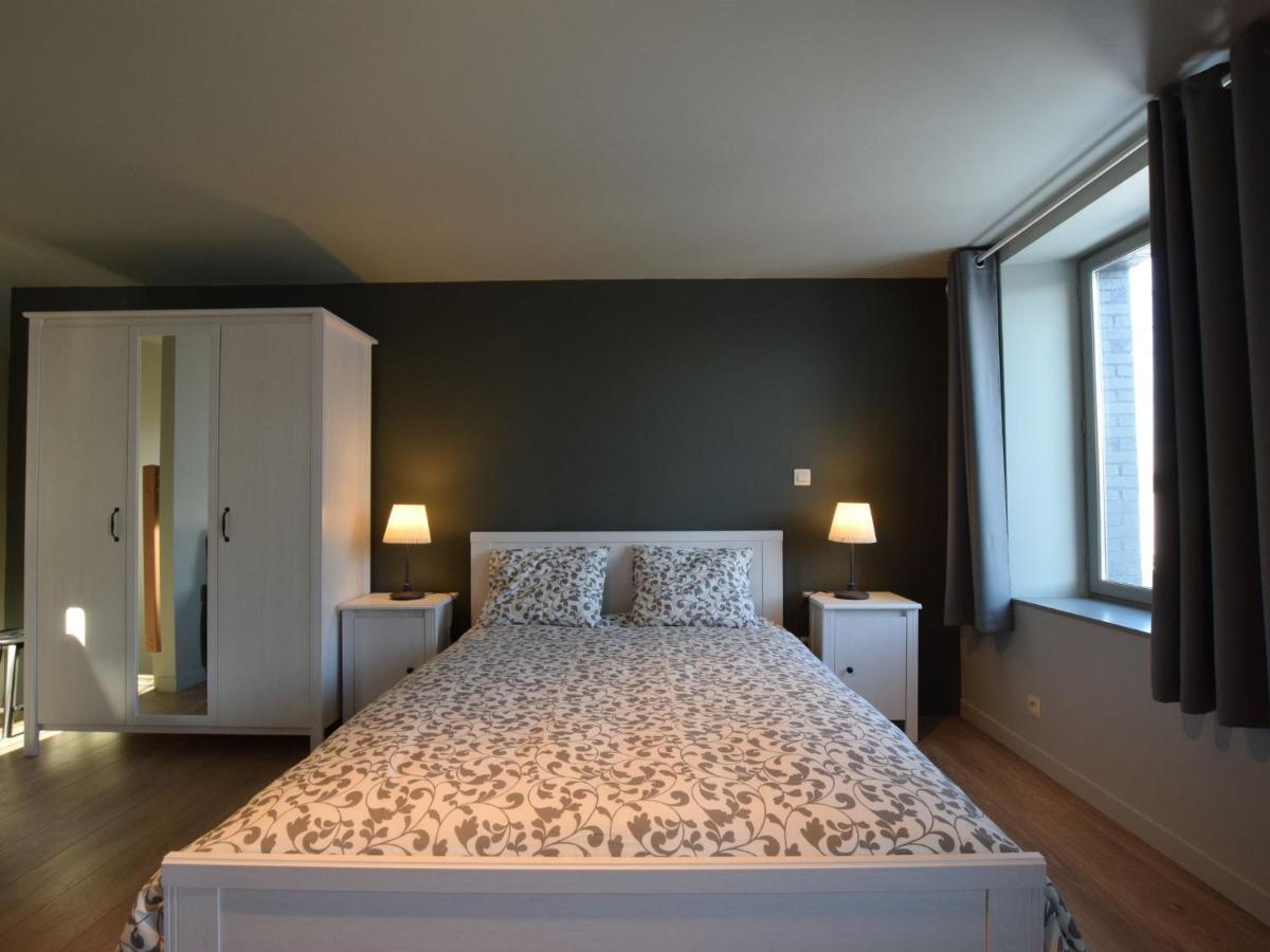 Modern In Florenville With Garden Vakantiehuis Chassepierre